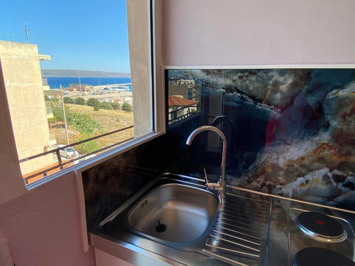 Lavrio 1Bdr Penthouse 7 Min On Foot From The Port Apartment Bagian luar foto